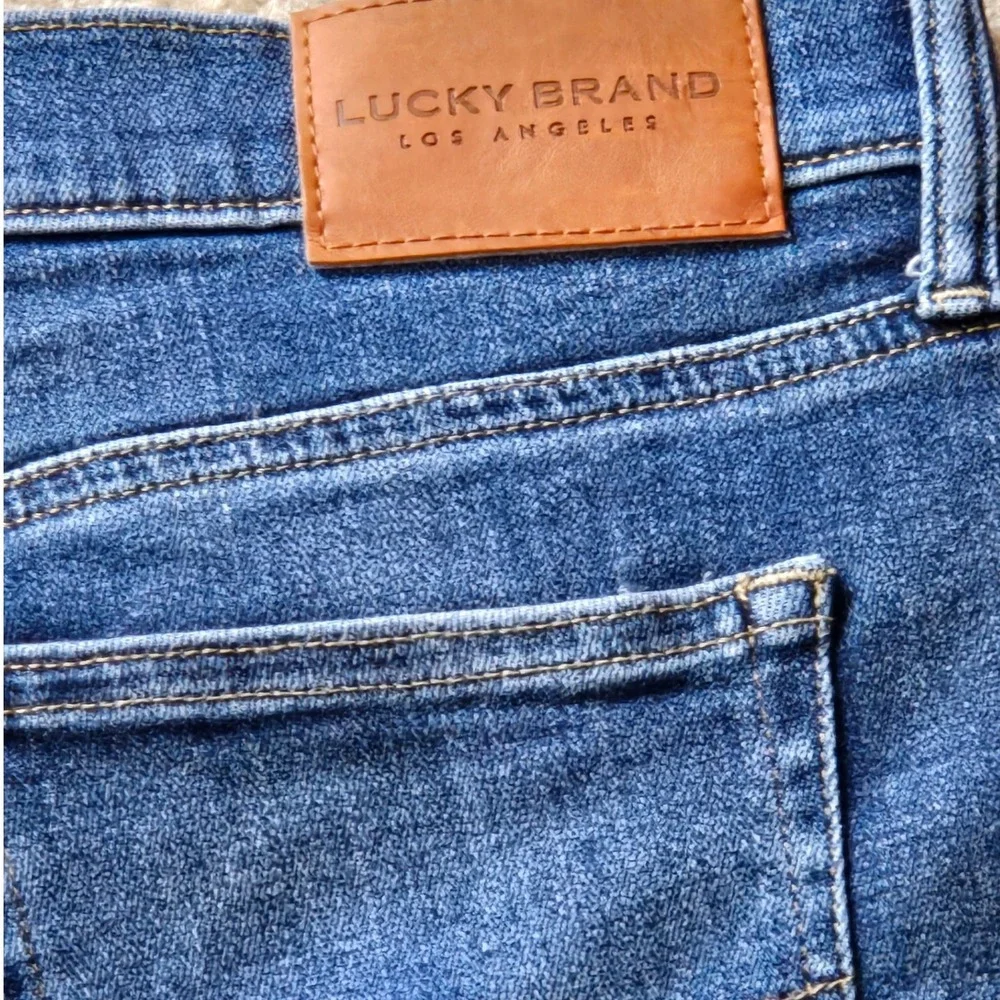 Lucky Brand Los Angeles Denim Bermuda Shorts Women's 8/29 Blue Stretch